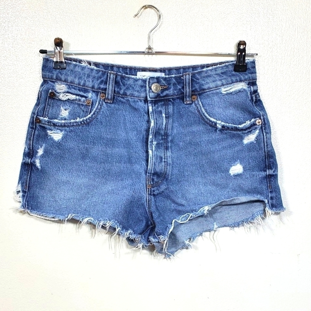 Zara Button Fly Shorts Distressed High Rise Short Shorts Size 6